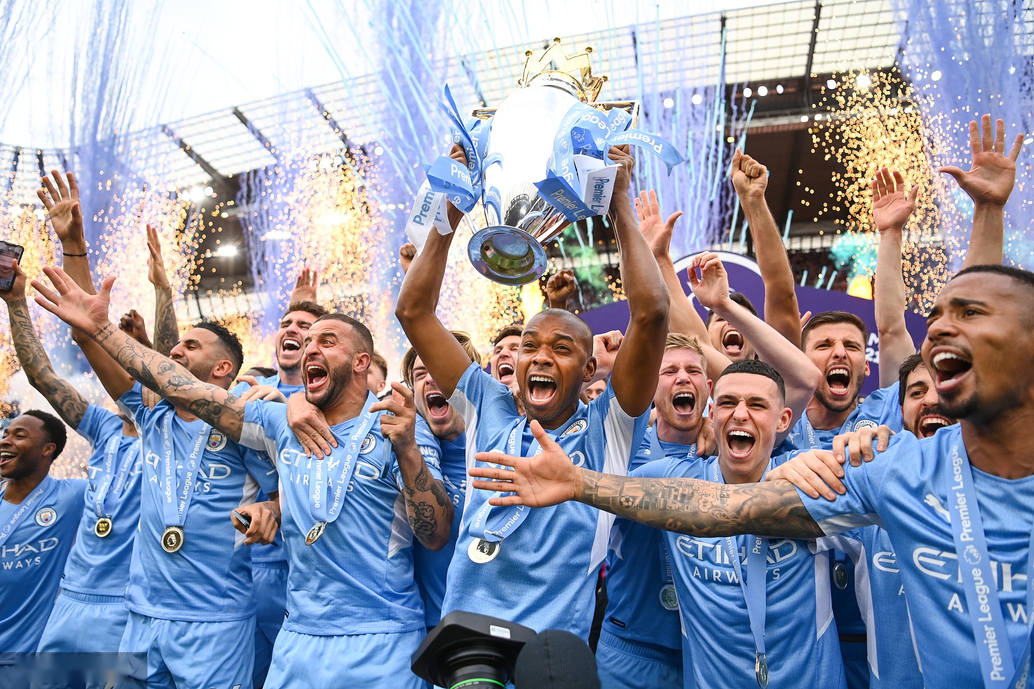 这同样为他 这同样为他